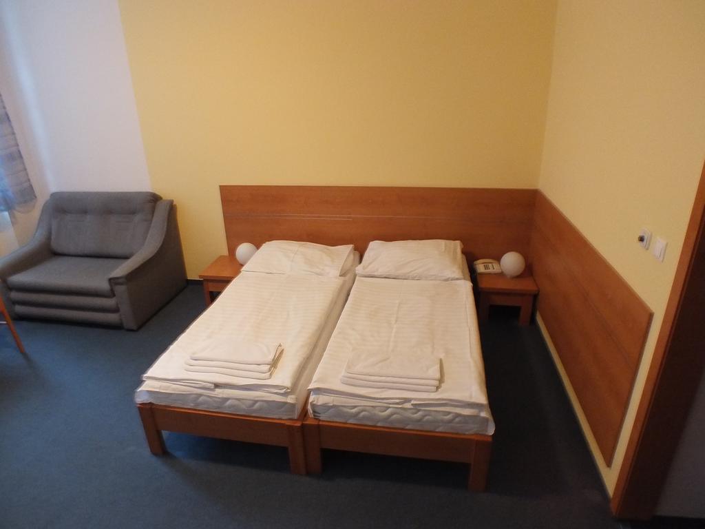 Hotel Skalka Rajecke Teplice Ngoại thất bức ảnh