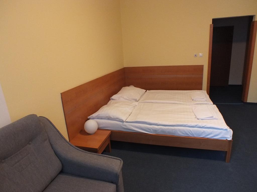 Hotel Skalka Rajecke Teplice Ngoại thất bức ảnh