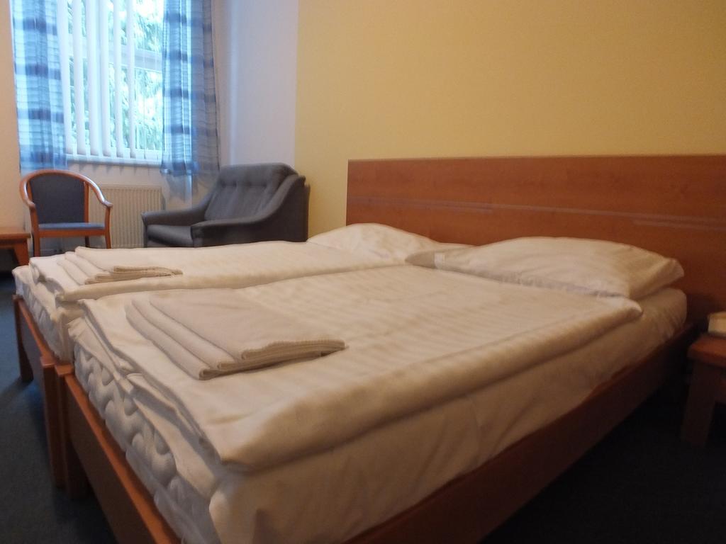 Hotel Skalka Rajecke Teplice Ngoại thất bức ảnh